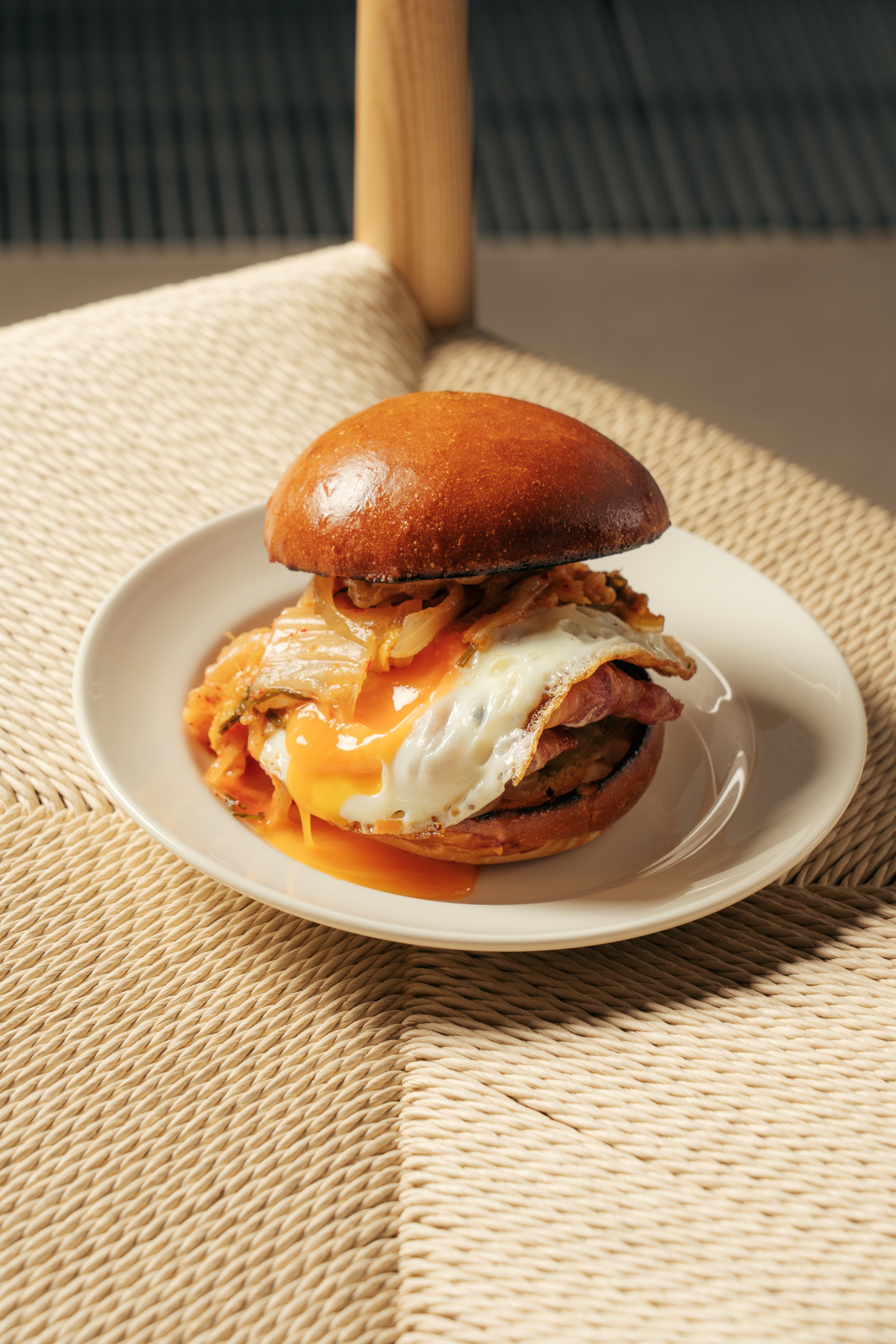 canteen food breakfast roll